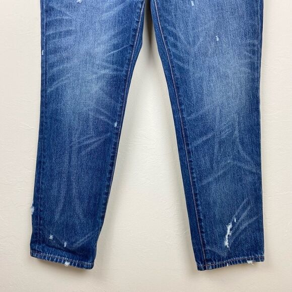 Madewell Classic Straight Light Distressed Jeans in Croston Wash - Picture 6 of 9